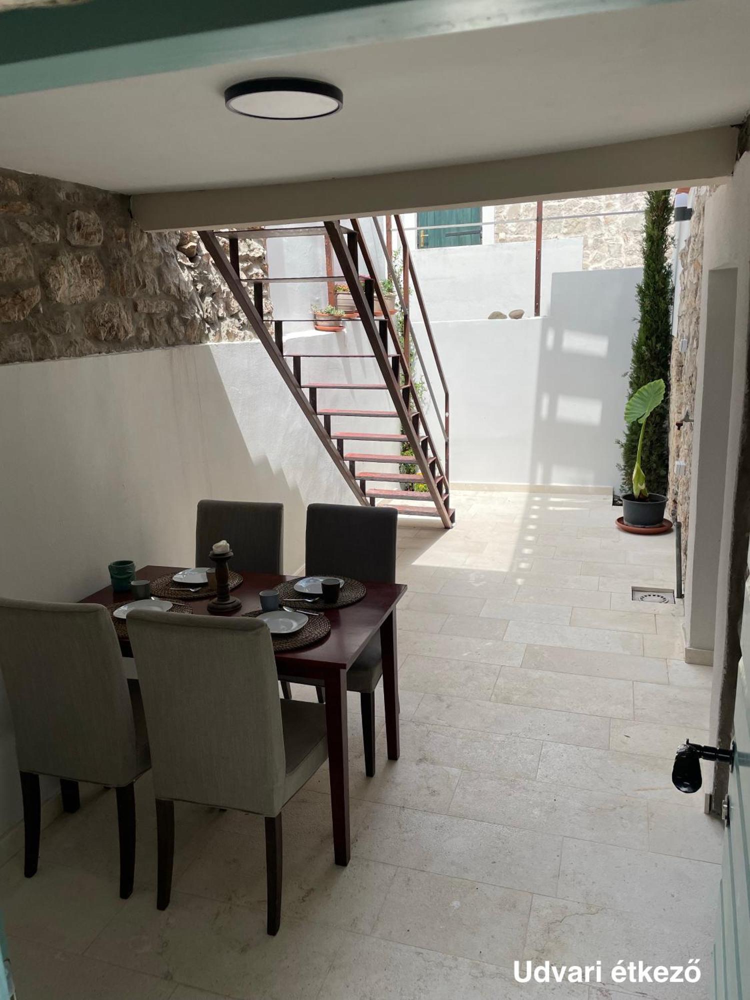Murter-Sun Stone House المظهر الخارجي الصورة